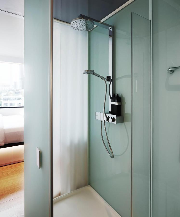 ホテル Citizenm London Victoria Station エクステリア 写真