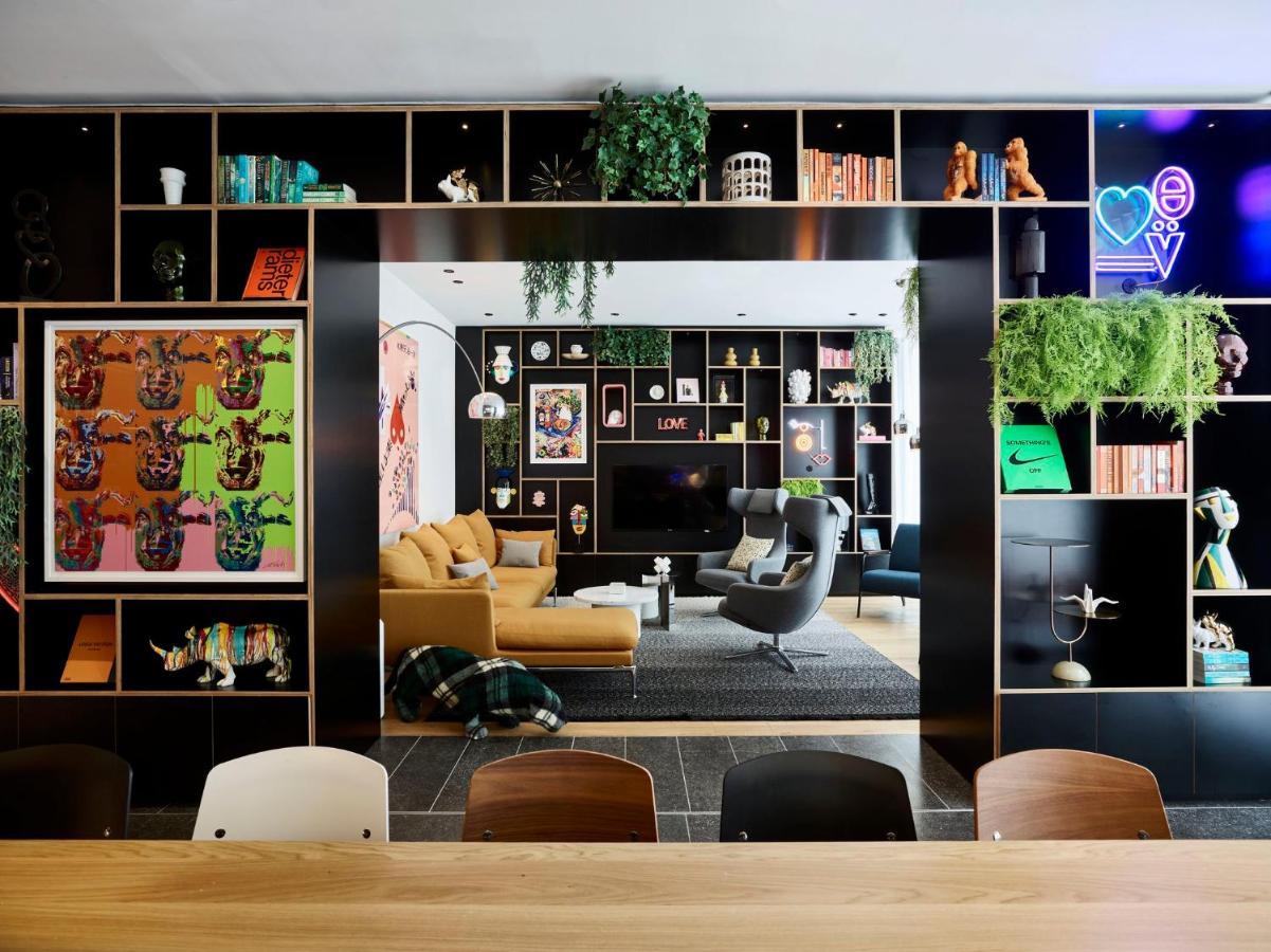 ホテル Citizenm London Victoria Station エクステリア 写真